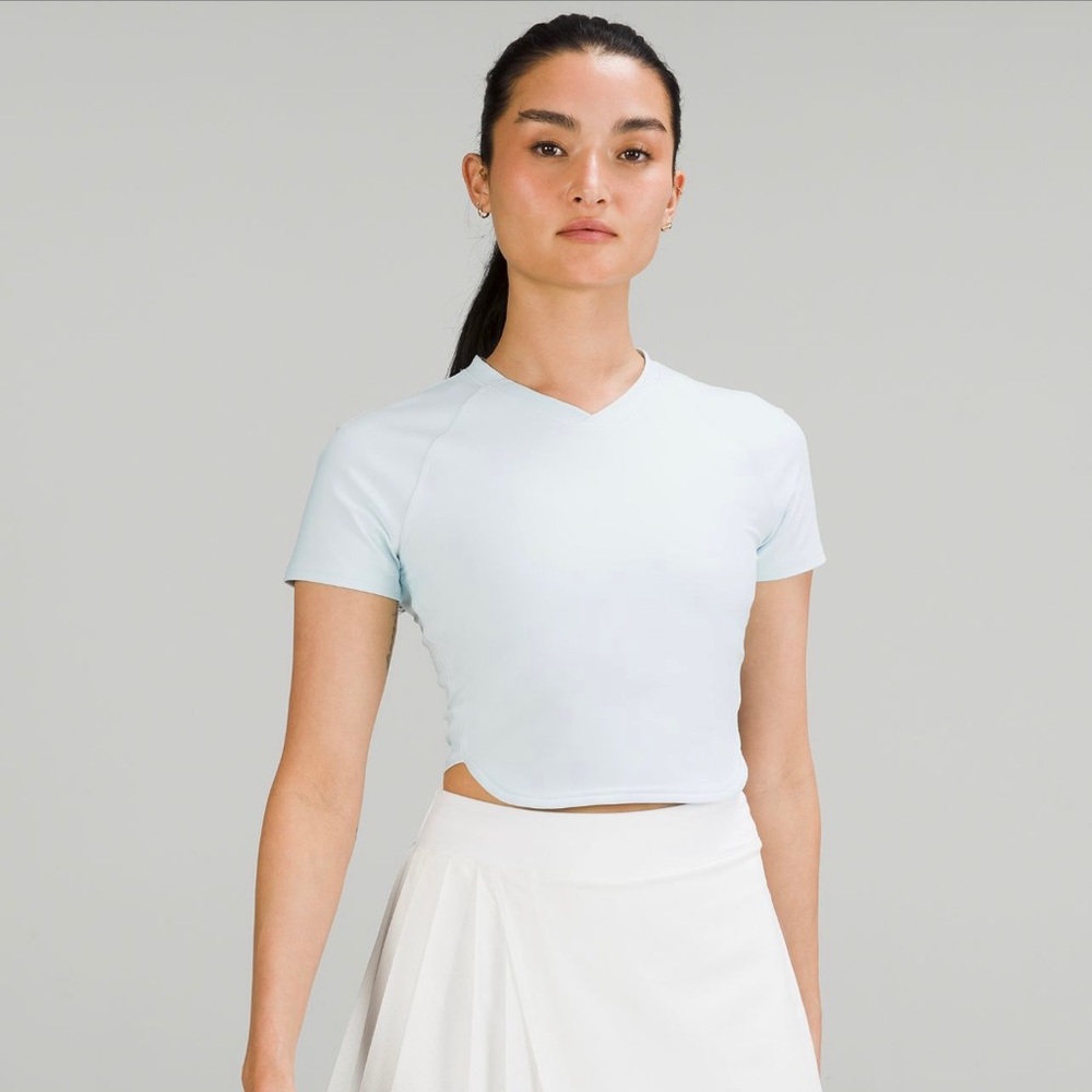 Lululemon Nulux cropped tennis short sleeve shirt